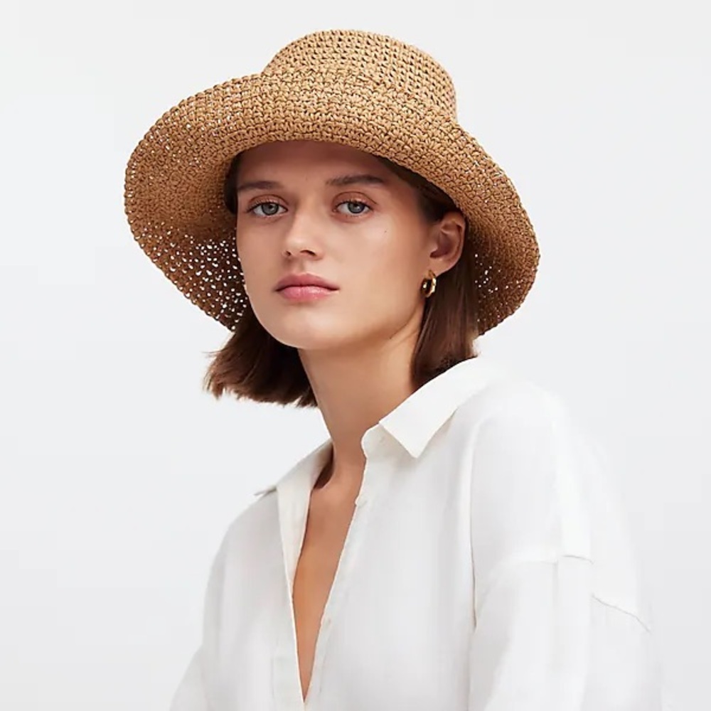 Madewell Bucket Hat size- Medium!